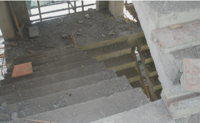 二級(jí)建造師考試建筑工程施工安全管理：洞口、臨邊防護(hù)
